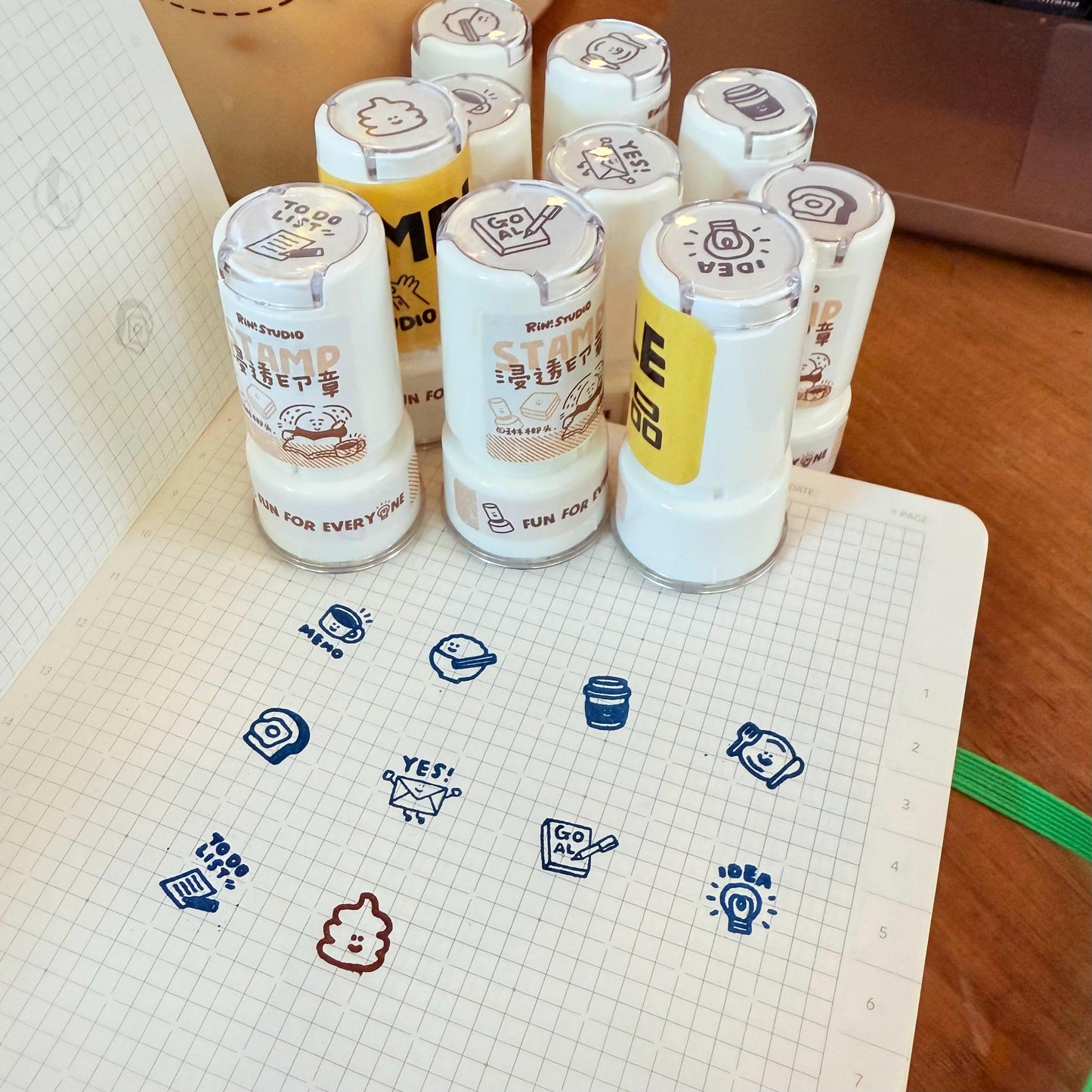Mini Portable Stamp: Plate and Poop Pattern - RiN! Studio