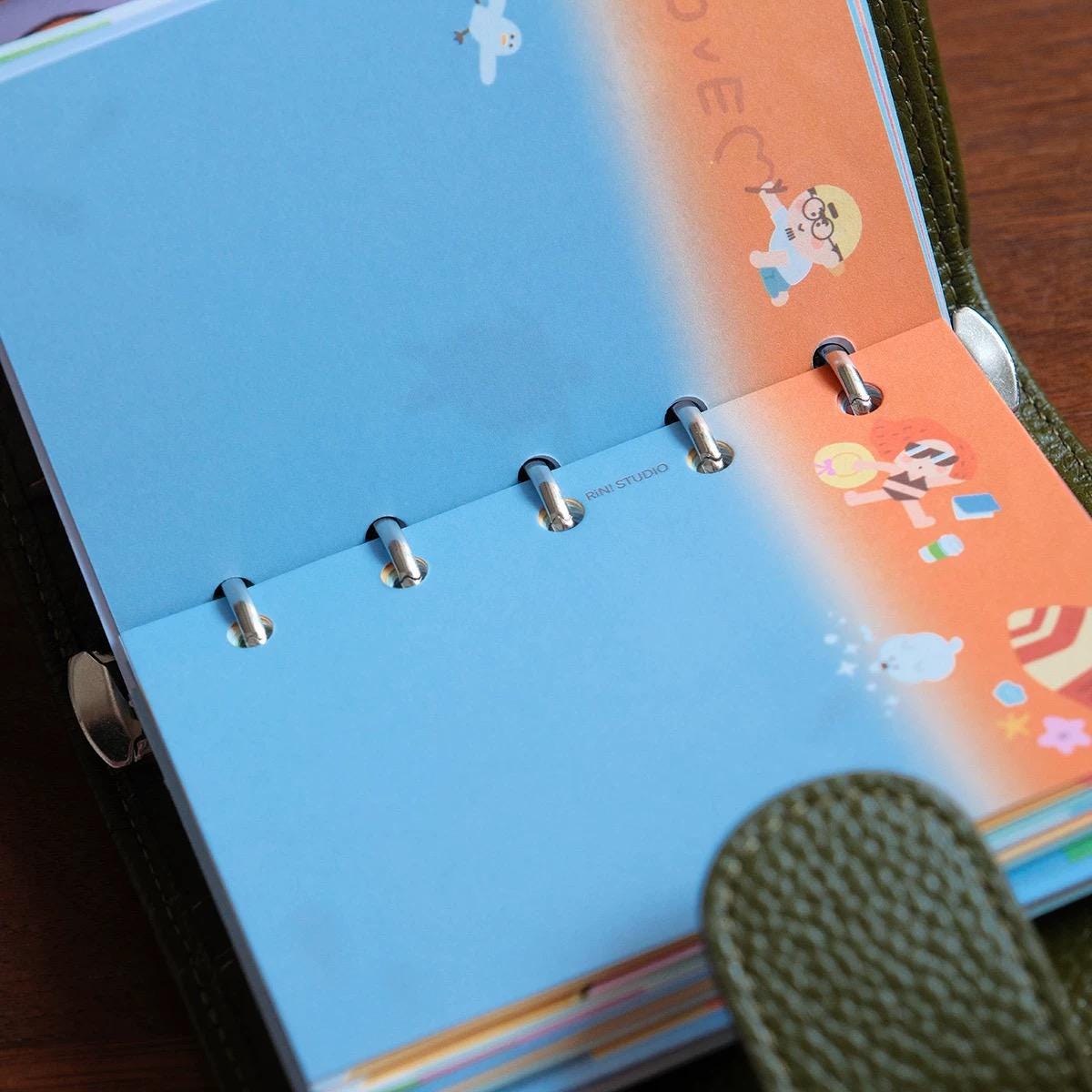 A7/M5 Ring Binder Notebook: Craft Paper Journal Organizer