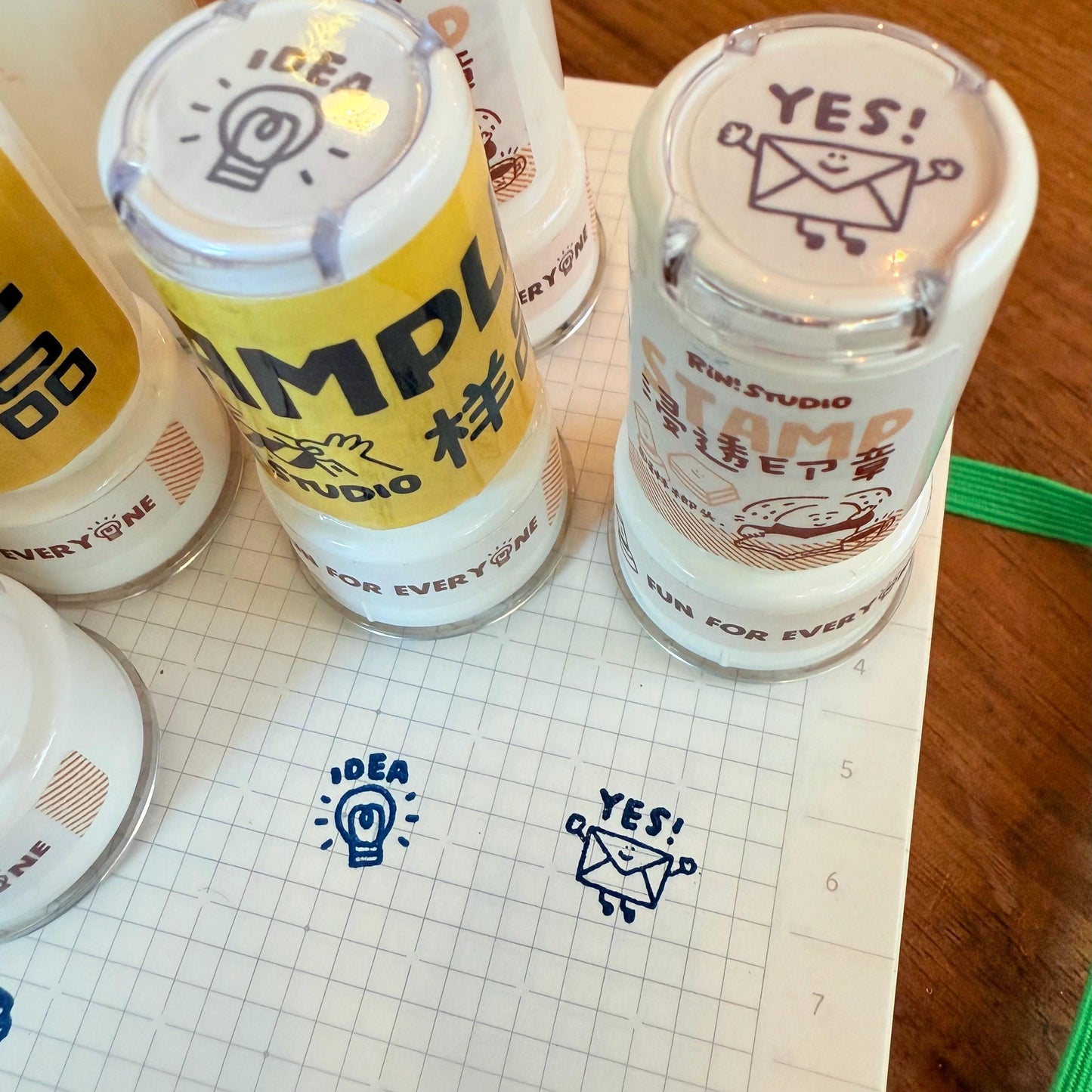 Mini "Yes" or "Idea" Stamp: 10mm Round Journaling Stamp