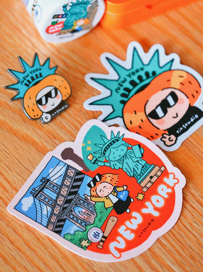 New York City Vinyl Stickers, Big Apple Statue of Liberty Vinyl Decals (90mm)